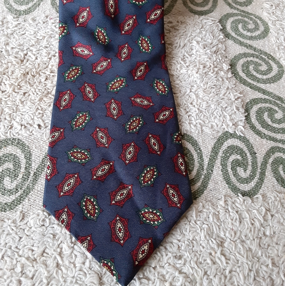 Men's tie